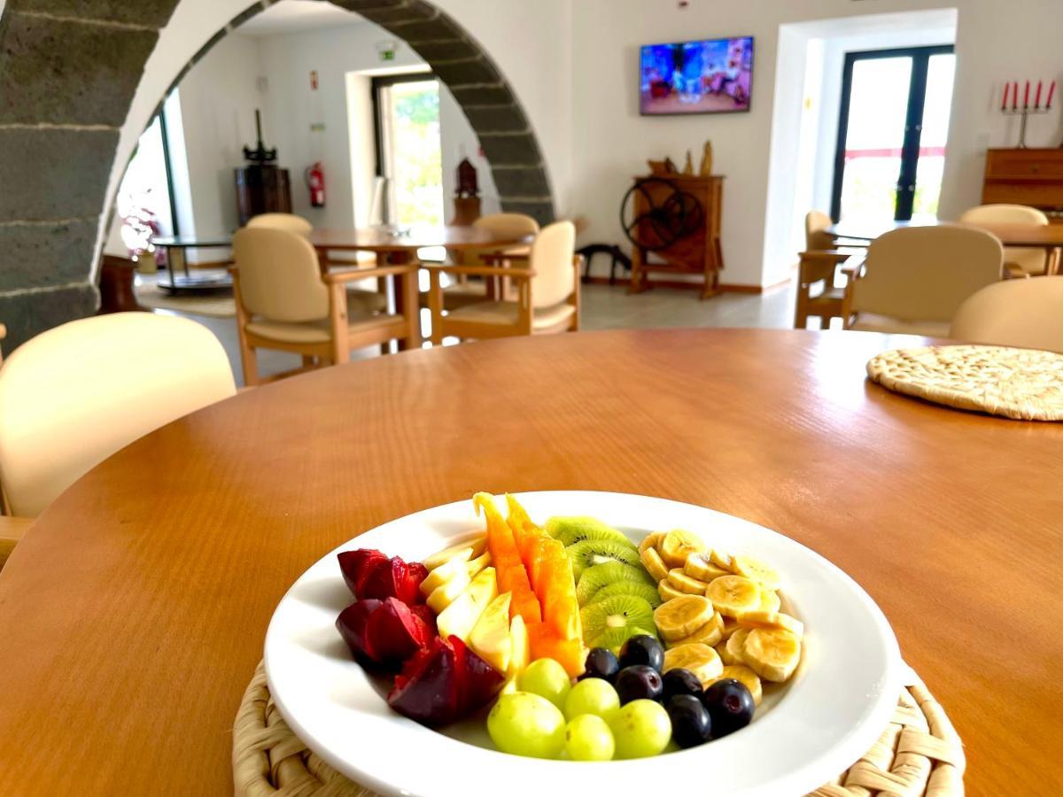 Solar Pontes Guest House Capelas Bagian luar foto